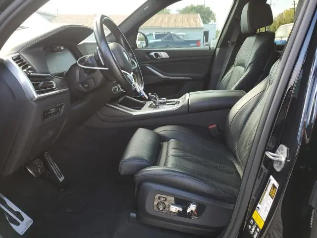 2022 BMW X7 M50I