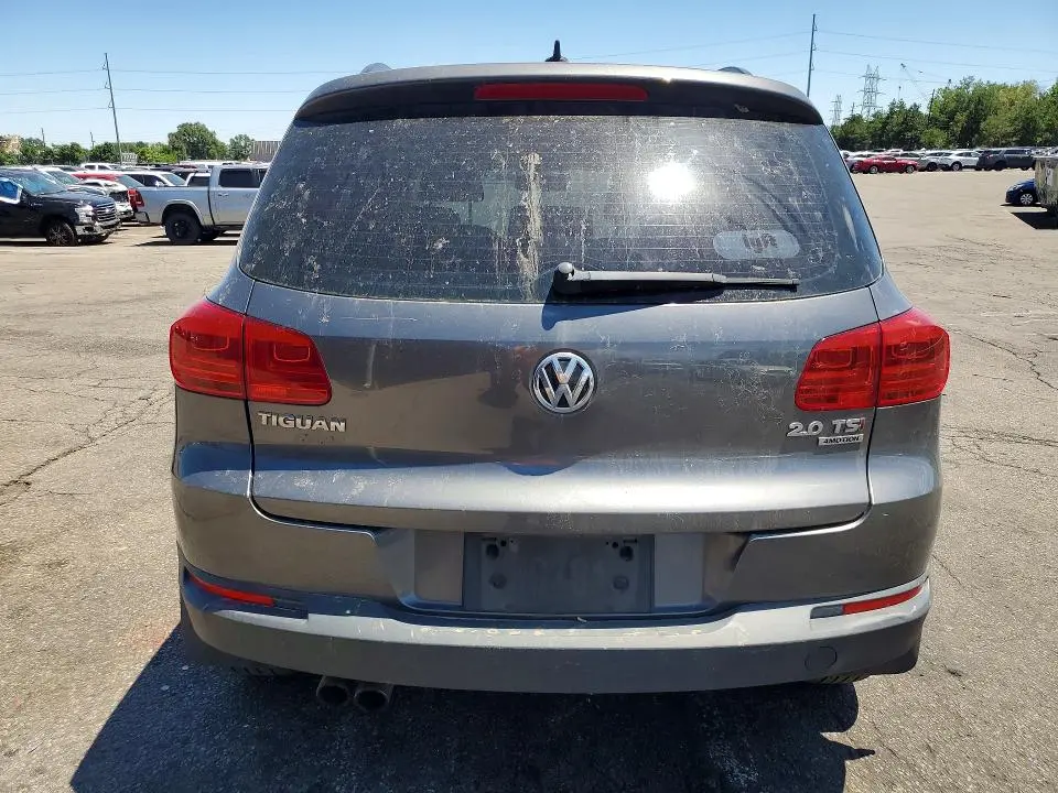 2015 VOLKSWAGEN TIGUAN S  