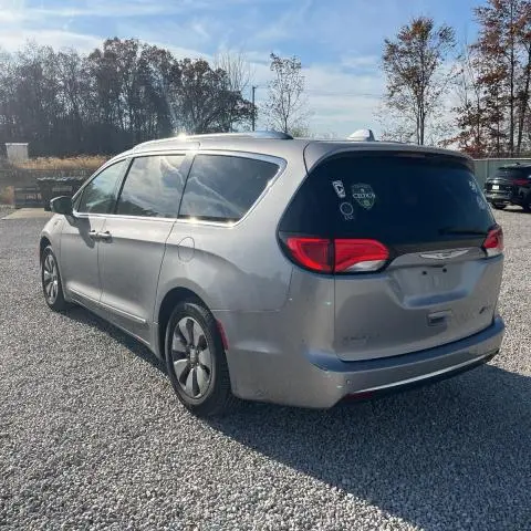 2018 CHRYSLER PACIFICA HYBRID LIMITED  