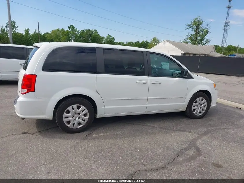 2016 DODGE GRAND CARAVAN SE