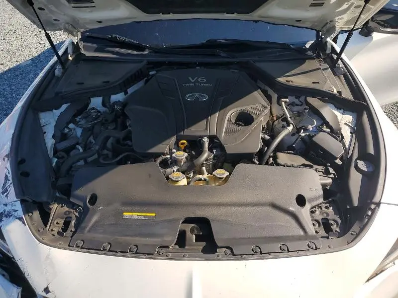 2019 INFINITI Q60 3.0T LUXE  