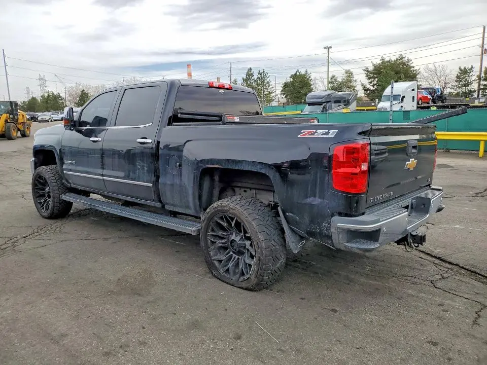 2015 CHEVROLET SILVERADO K2500 HEAVY DUTY LTZ  