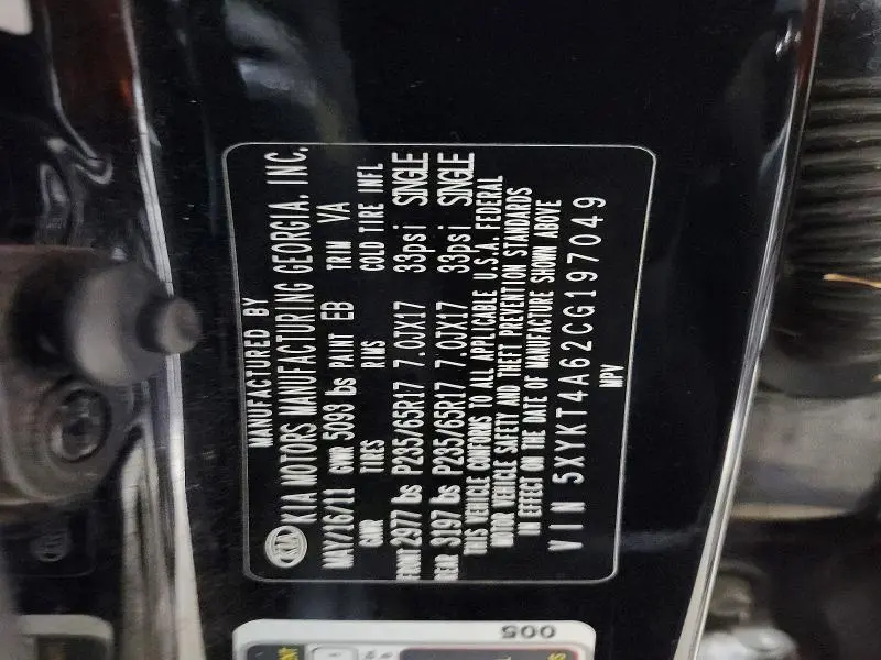 2012 KIA SORENTO LX  