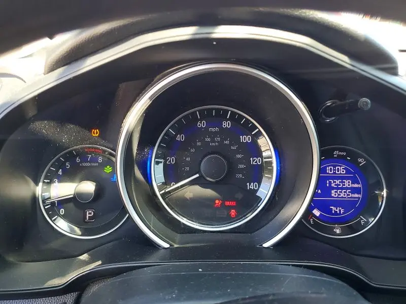 2015 HONDA FIT LX  