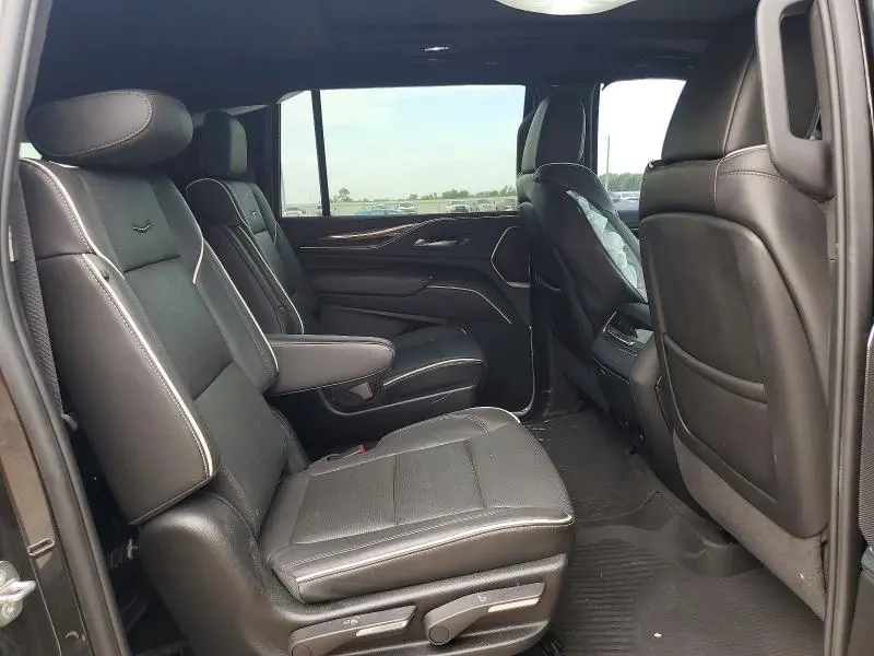 2023 CADILLAC ESCALADE ESV PREMIUM LUXURY  