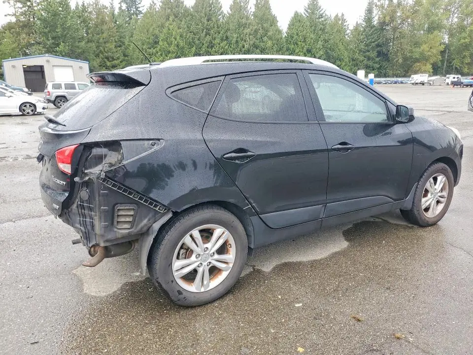 2010 HYUNDAI TUCSON GLS  