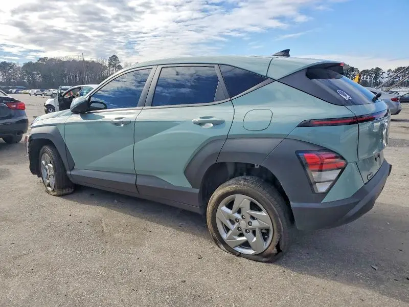 2025 HYUNDAI KONA SE  