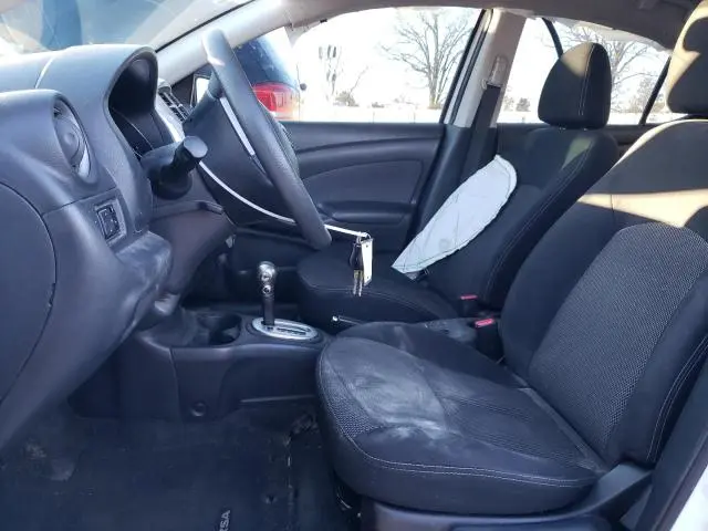 2015 NISSAN VERSA S  