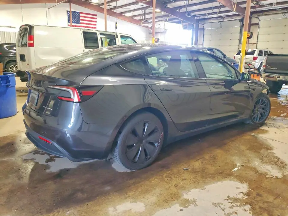2025 TESLA MODEL 3   