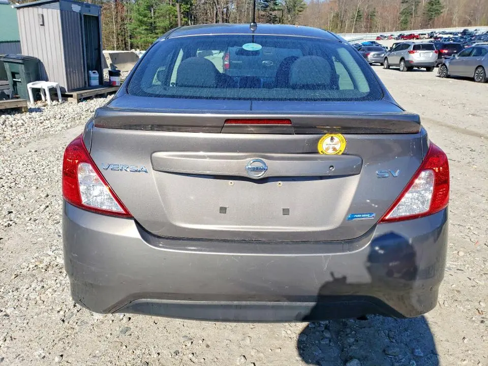 2016 NISSAN VERSA 1.6 SV  