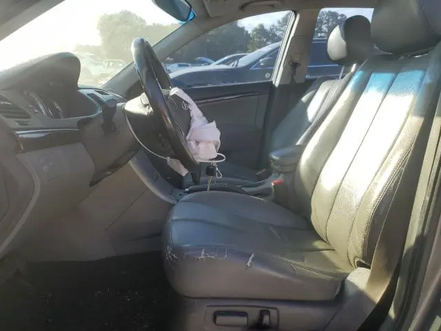 2010 HYUNDAI SONATA SE  