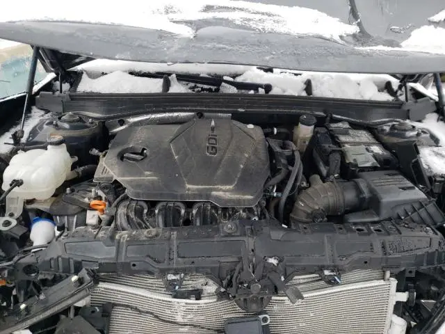 2022 HYUNDAI SONATA SE  
