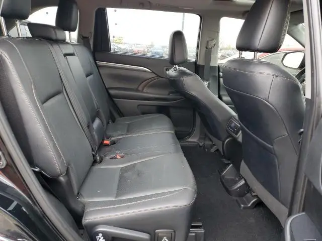 2019 TOYOTA HIGHLANDER LIMITED