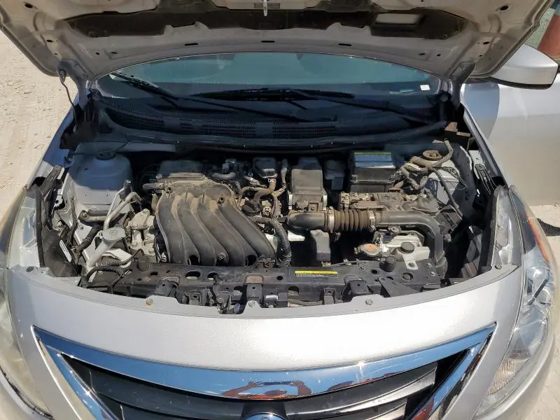 2018 NISSAN VERSA S  