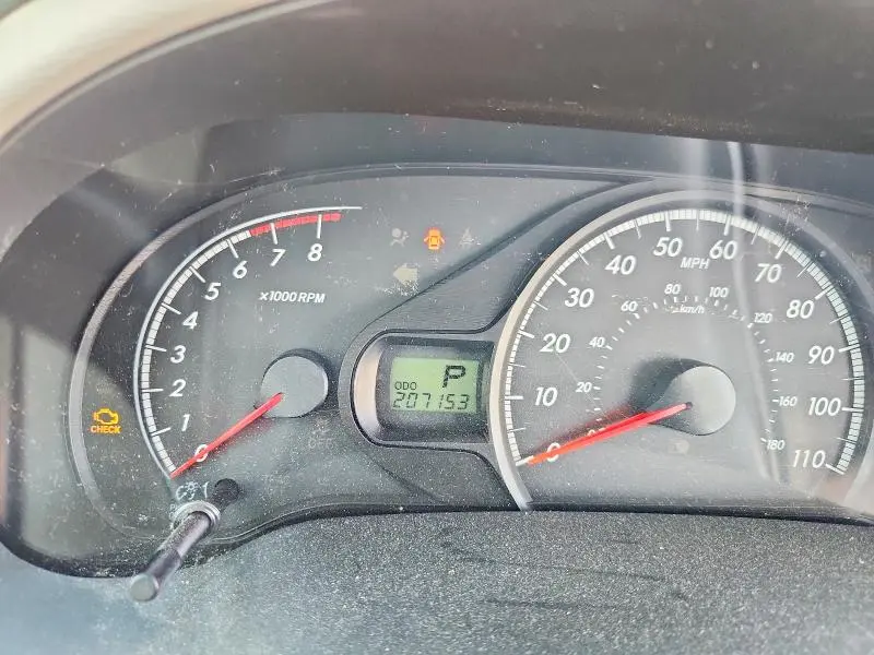 2013 TOYOTA SIENNA LE  