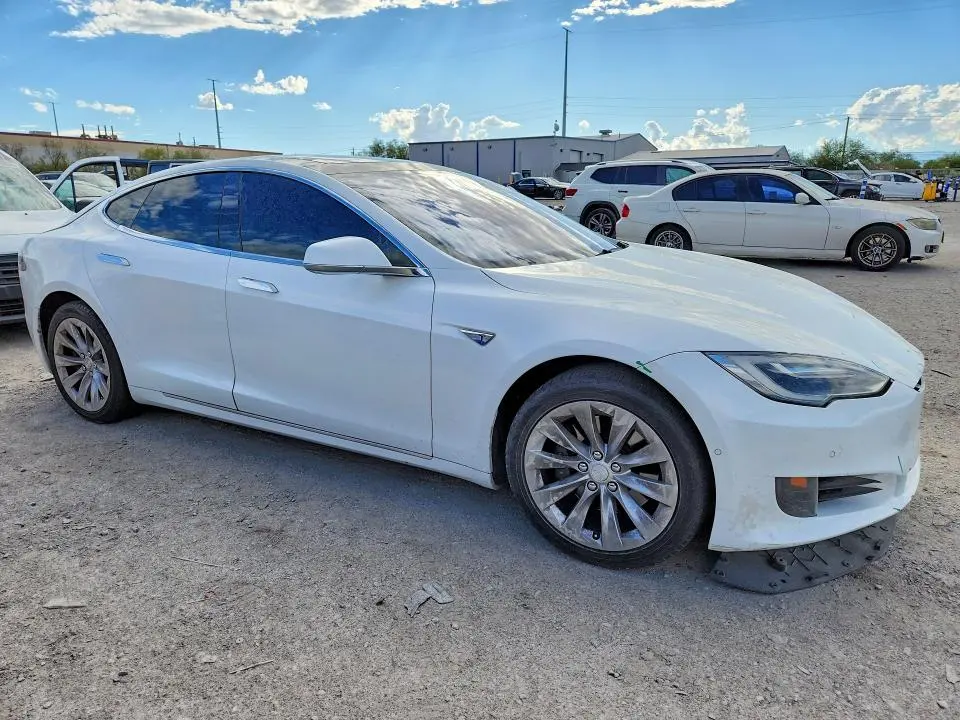 2016 TESLA MODEL S   