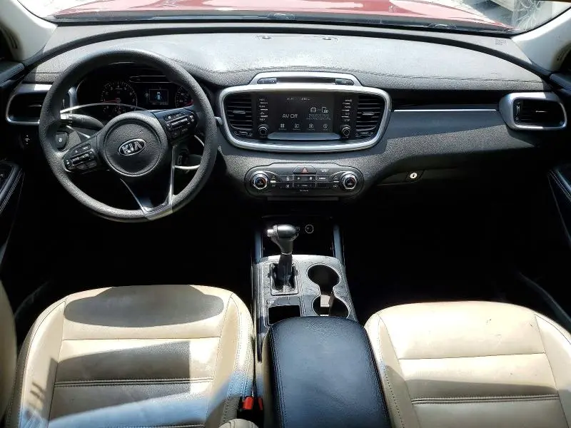 2018 KIA SORENTO LX  