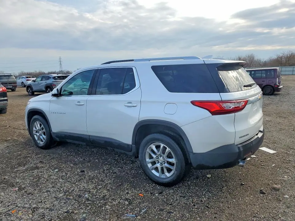 2018 CHEVROLET TRAVERSE LT  