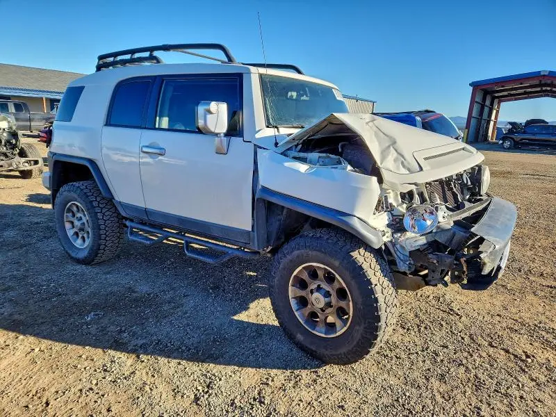2012 TOYOTA FJ CRUISER BASE  