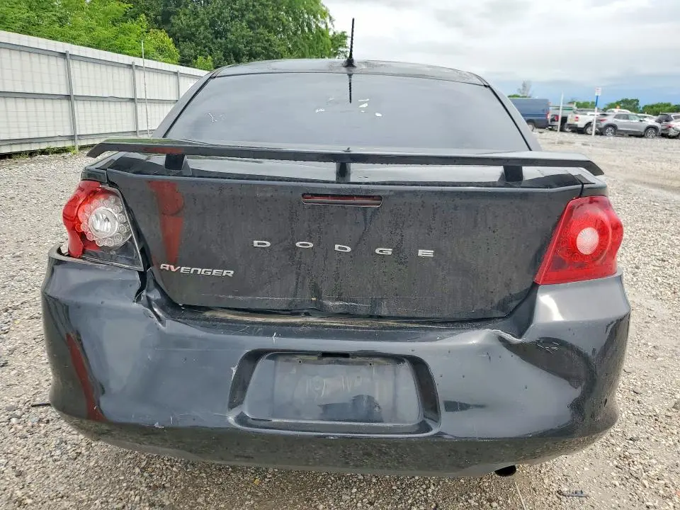 2014 DODGE AVENGER SE  