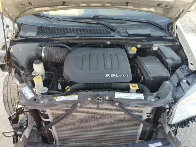 2011 CHRYSLER TOWN & COUNTRY TOURING  