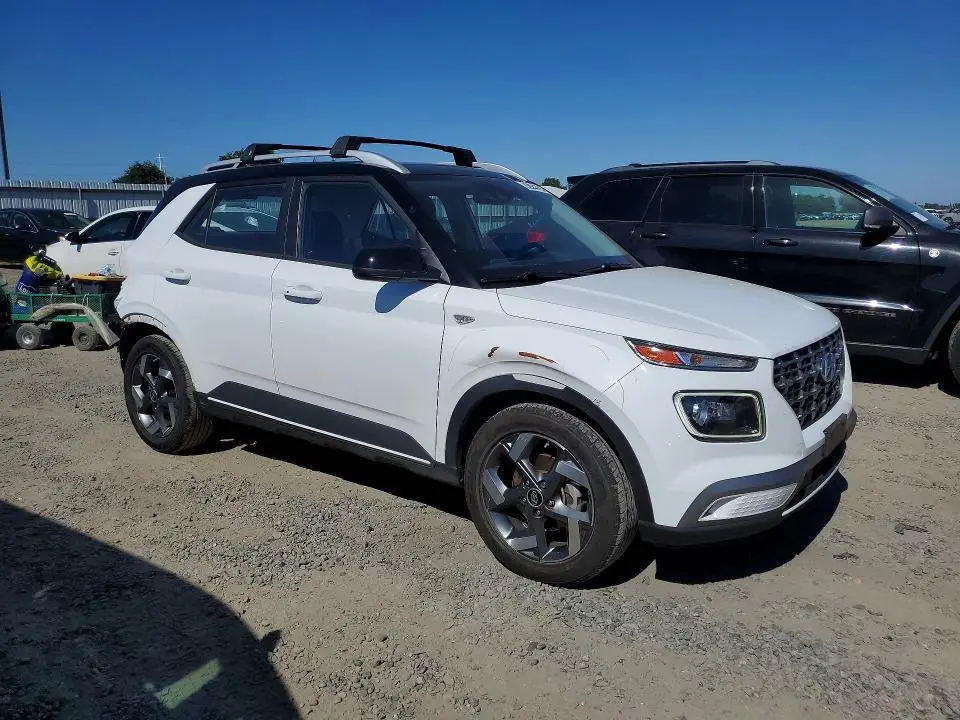 2022 HYUNDAI VENUE LIMITED  