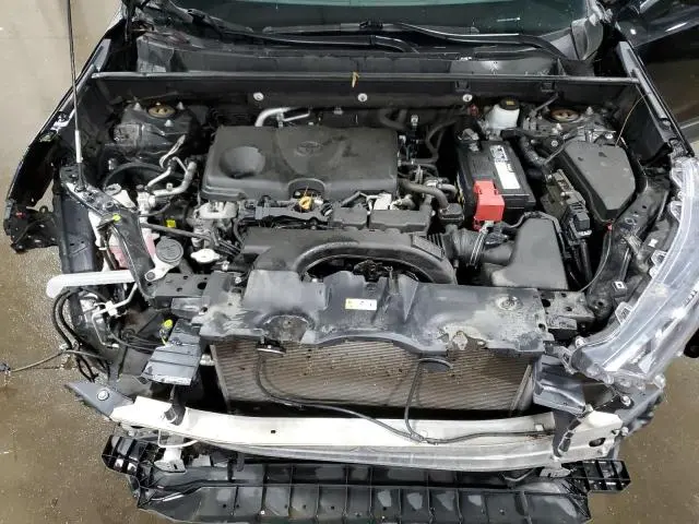 2019 TOYOTA RAV4 LE  