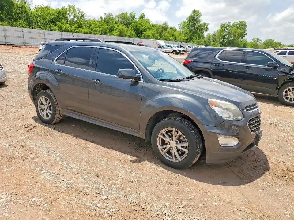 2017 CHEVROLET EQUINOX LT  