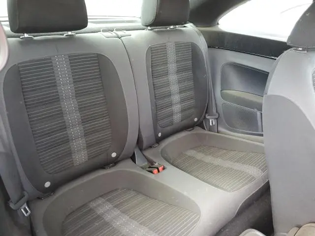 2014 VOLKSWAGEN BEETLE TURBO  