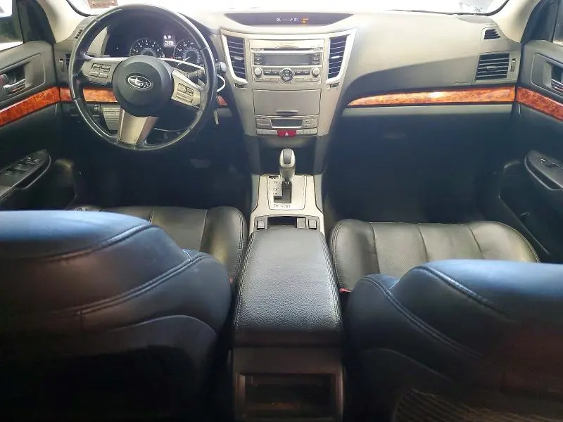 2010 SUBARU OUTBACK 2.5I LIMITED  