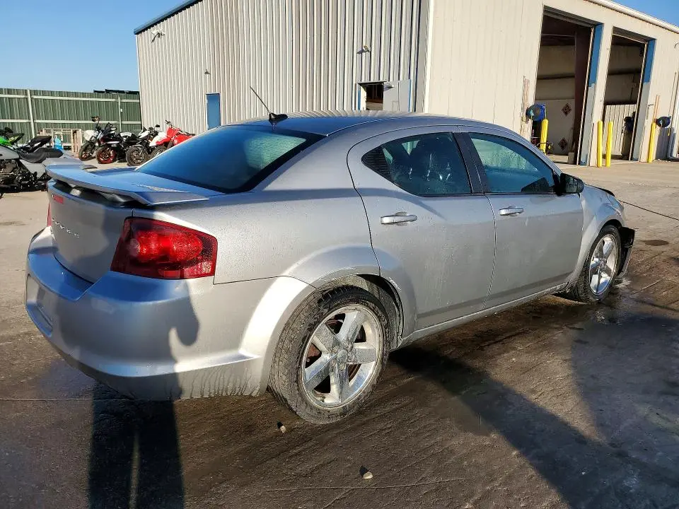 2014 DODGE AVENGER SE  