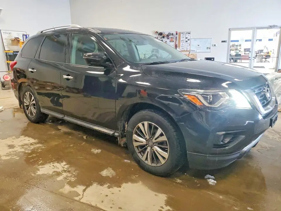 2017 NISSAN PATHFINDER S  