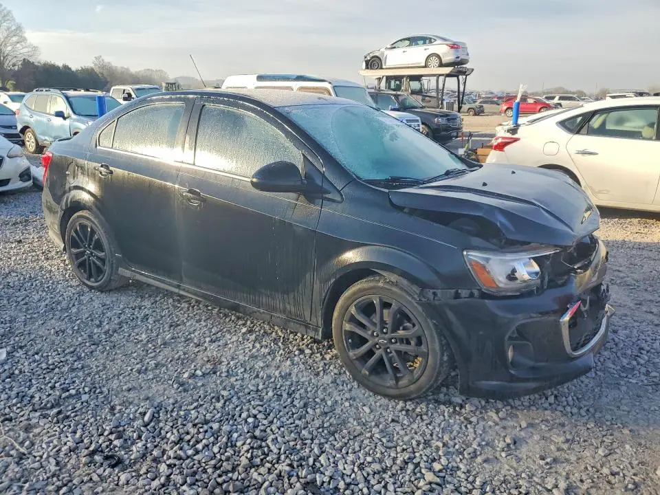 2018 CHEVROLET SONIC LT  