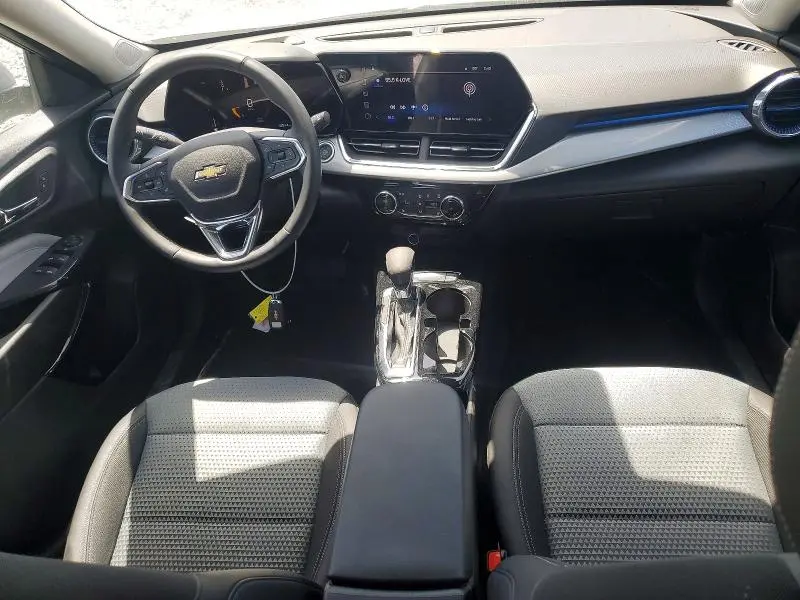 2025 CHEVROLET TRAX 1LT  