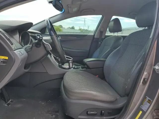 2012 HYUNDAI SONATA SE