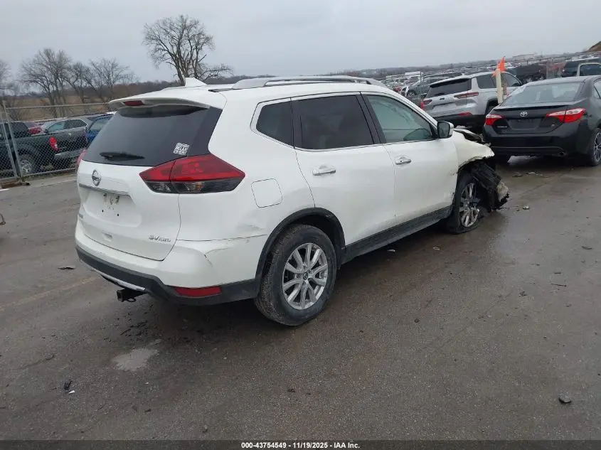 2018 NISSAN ROGUE SV