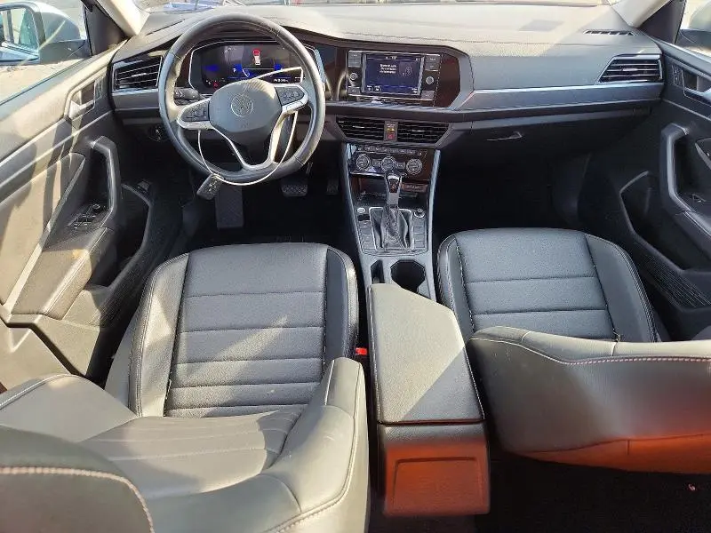 2024 VOLKSWAGEN JETTA SE  
