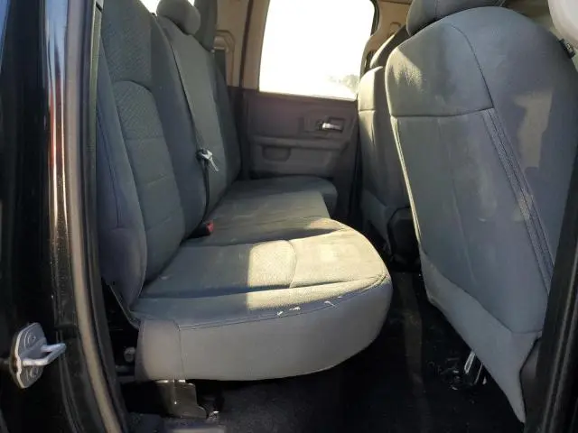 2015 RAM 1500 SLT  