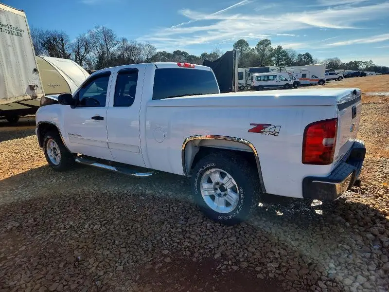 2011 CHEVROLET SILVERADO K1500 LT  