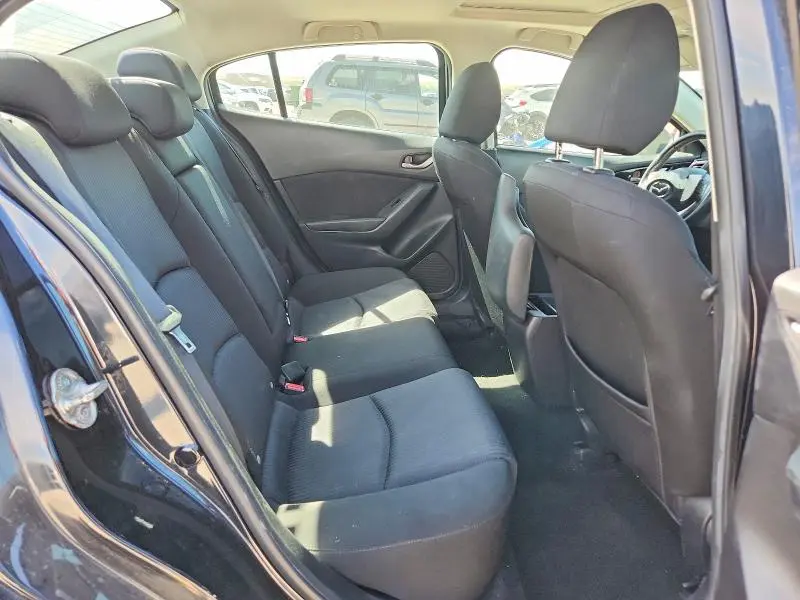 2016 MAZDA 3 TOURING  