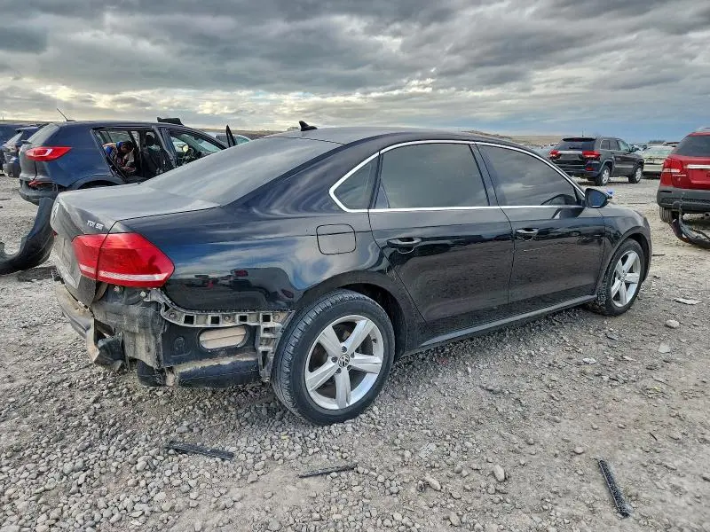 2012 VOLKSWAGEN PASSAT SE  