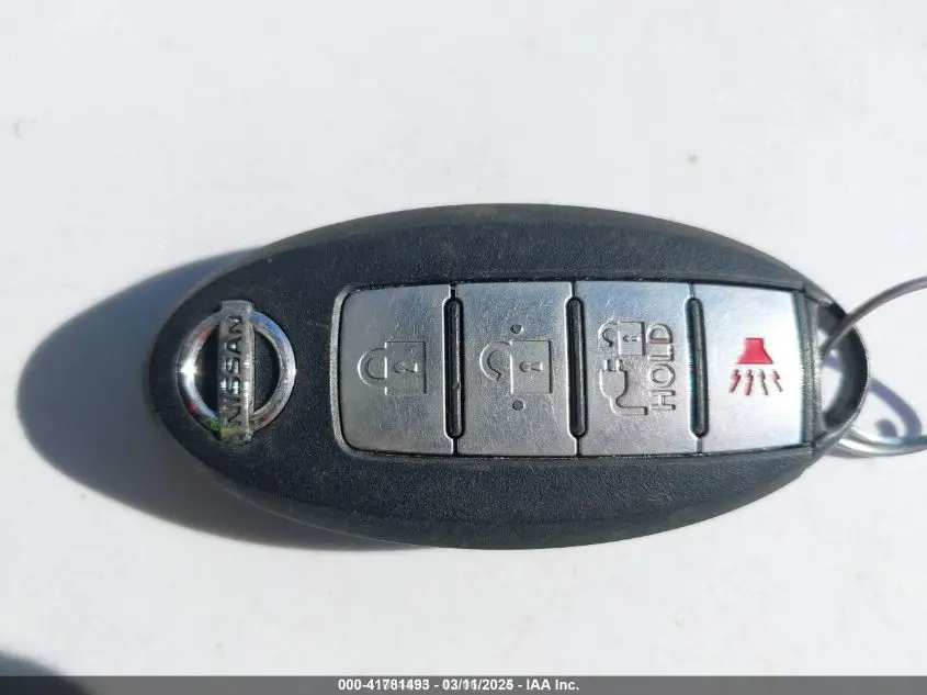 2013 NISSAN LEAF S
