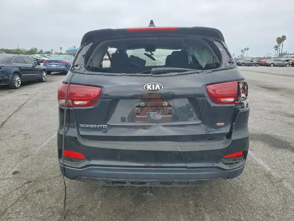 2019 KIA SORENTO LX  