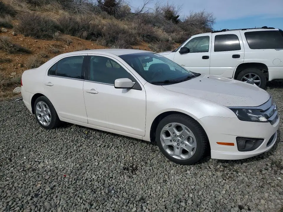 2010 FORD FUSION SE  