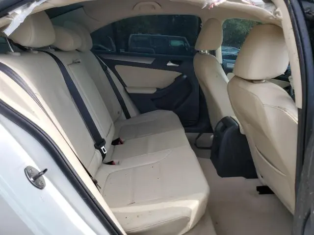 2013 VOLKSWAGEN JETTA TDI  