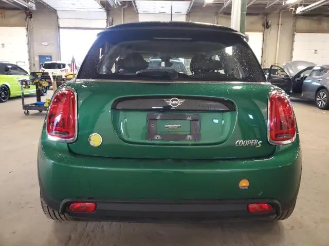 2022 MINI COOPER SE  