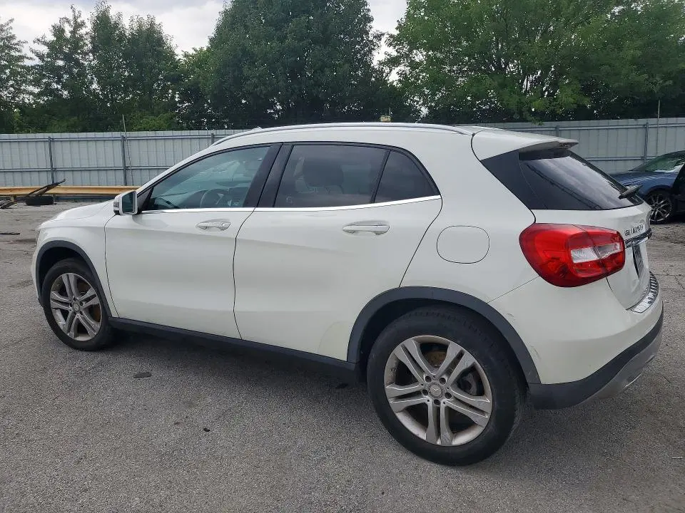 2017 MERCEDES-BENZ GLA 250 4MATIC  