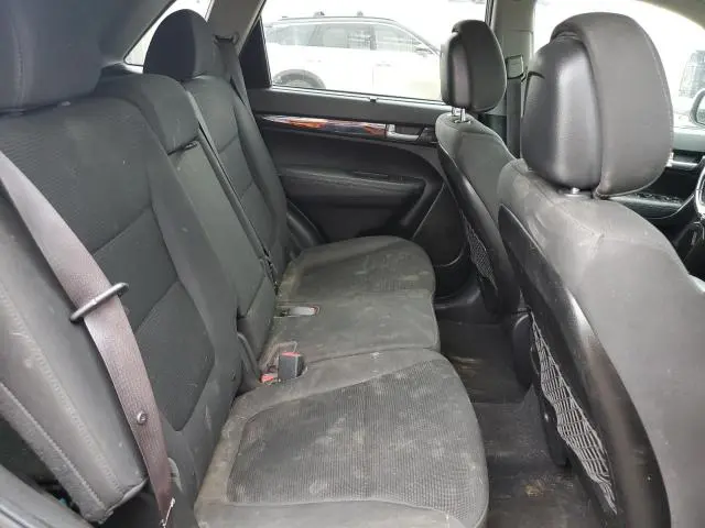 2014 KIA SORENTO LX  