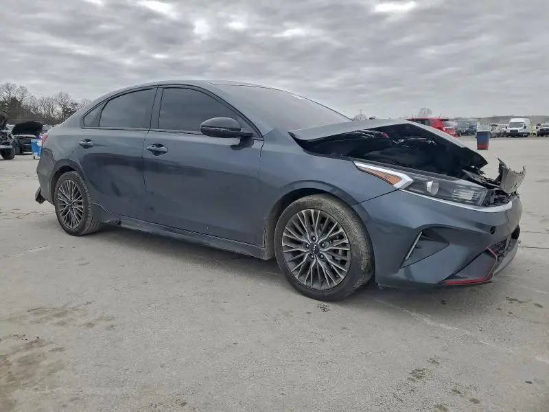 2024 KIA FORTE GT LINE  