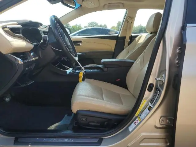 2017 TOYOTA AVALON XLE  